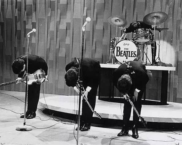 Beatles Bow